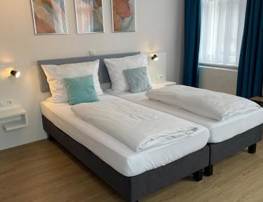 Double Room with Shared Bathroom