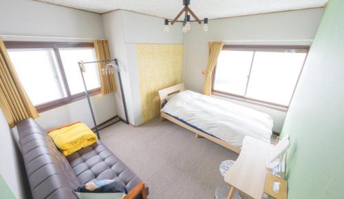 Single Room with Shared Shower and Toilet
