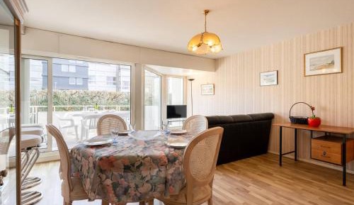 Apartment (4 Adults)