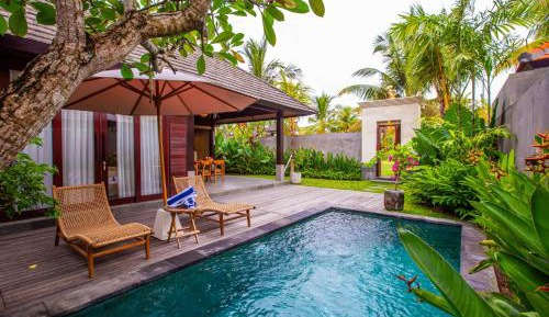 Villa with Private Pool