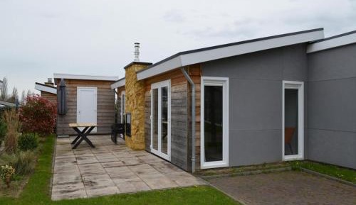 Three-Bedroom Holiday Home 