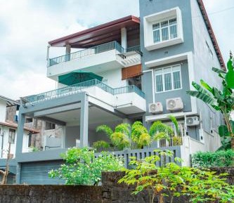 Triple Room with Balcony