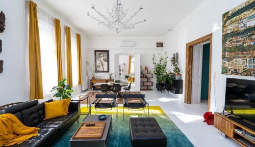 Three-Bedroom Premium Apartment with Balcony
