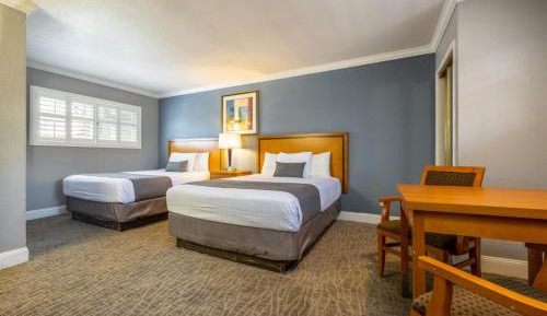 Room #4608410