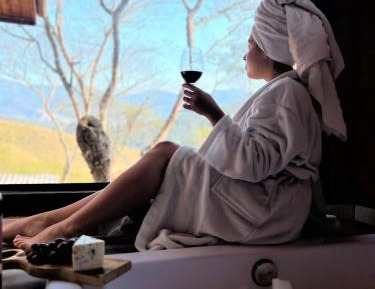 Queen Room with Spa Bath