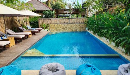 Deluxe Double Room with Pool View