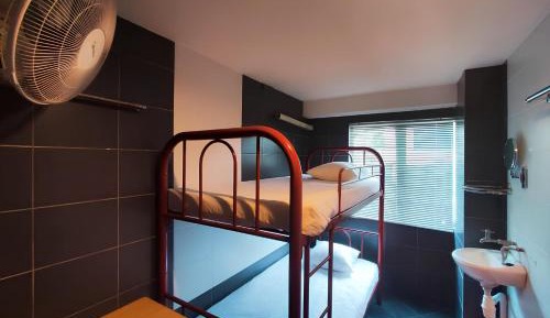 Semi Economy Twin Room (Shared Bathroom) - Fan