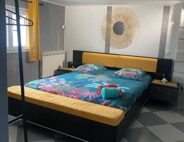 One-Bedroom House
