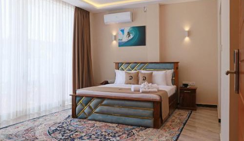 Deluxe Double Room with Balcony and Sea View
