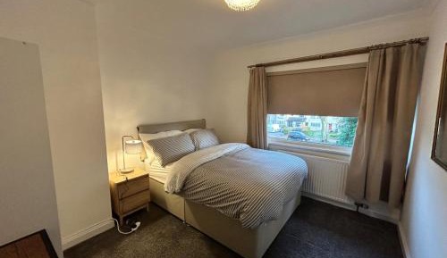 Standard Double Room with Shared Bathroom