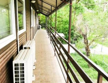 One-Bedroom Apartment with Garden View