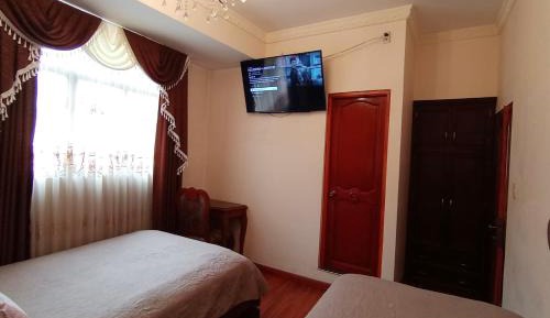 Triple Room with Shared Bathroom