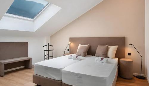 Two-Bedroom Deluxe Apartment with Garden View