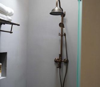 Deluxe Double Room with Shower
