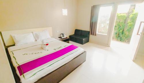Deluxe Double or Twin Room