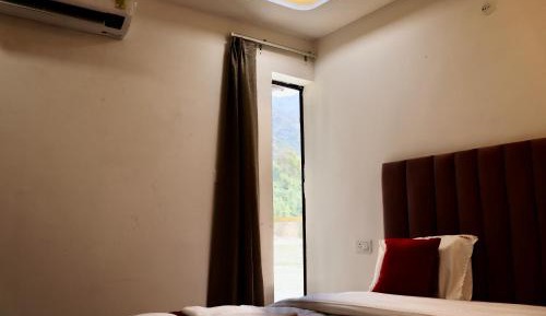Double Room with Mountain View