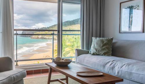 Large Room with Sea View