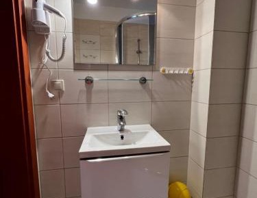 Quadruple Room with Private Bathroom