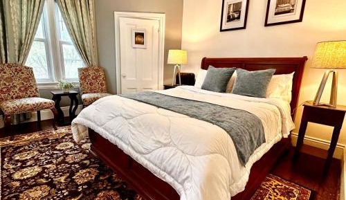 Four-Bedroom Apartment
