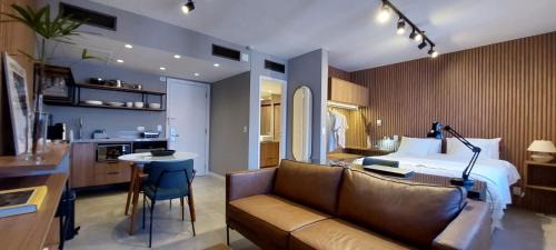 One-Bedroom Deluxe Apartment