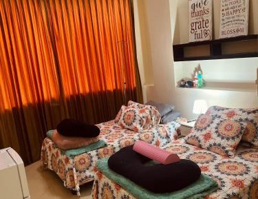 Room #1305576903