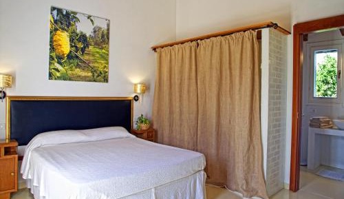 One-Bedroom Cottage