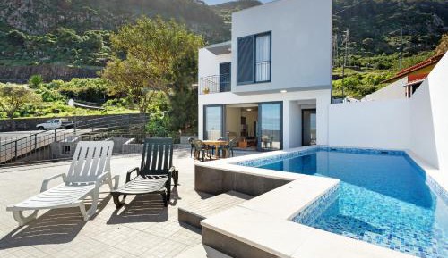 Villa with Sea View