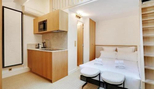 Superior Apartment