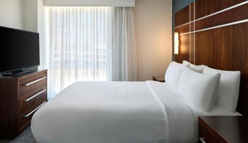 One-Bedroom Suite