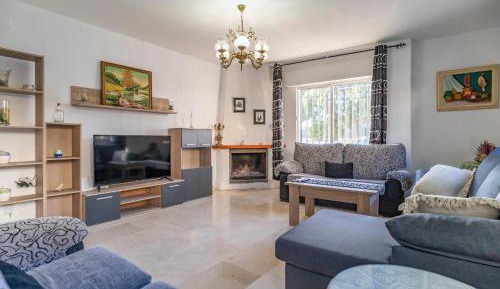 Four-Bedroom Holiday Home
