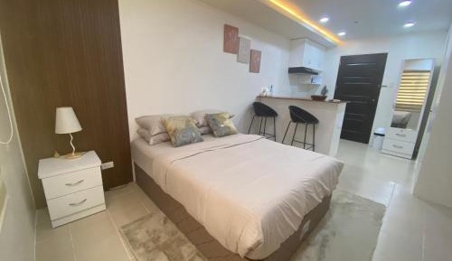 Deluxe Double Studio