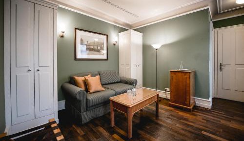 Single Room with Bathroom