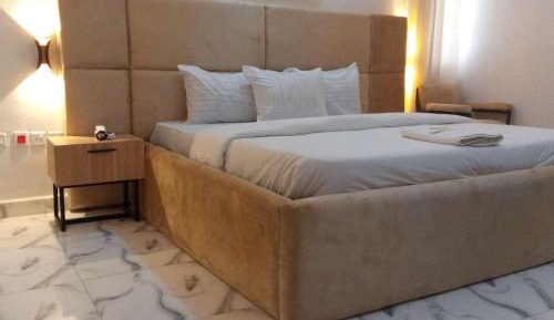 Large Single Room