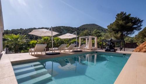 Two-Bedroom Villa