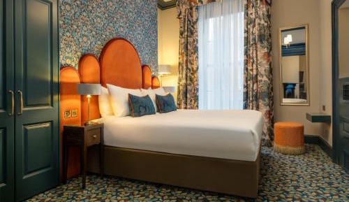 Georgian Family Suite