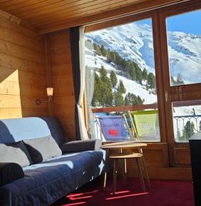 One-Bedroom Apartment with Balcony and Mountain View  