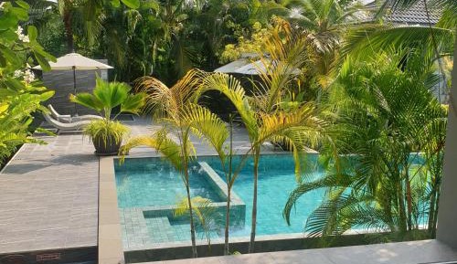 Triple Room with Pool View