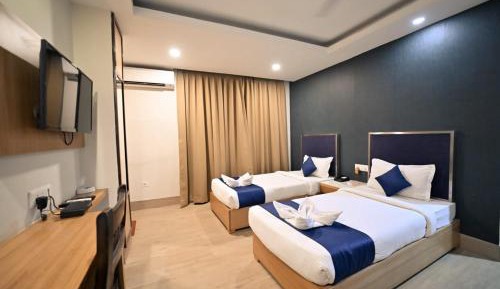 Superior Deluxe Double or Twin Room 