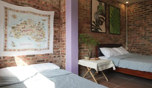 Quadruple Room with Private Bathroom