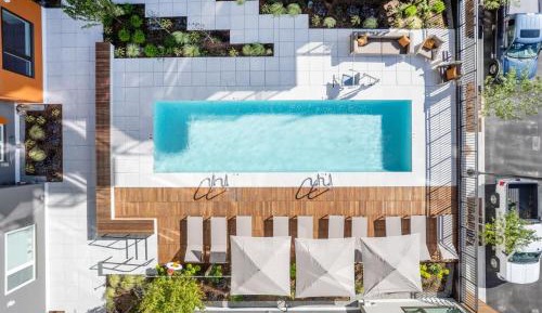 Two-Bedroom Deluxe Apartment