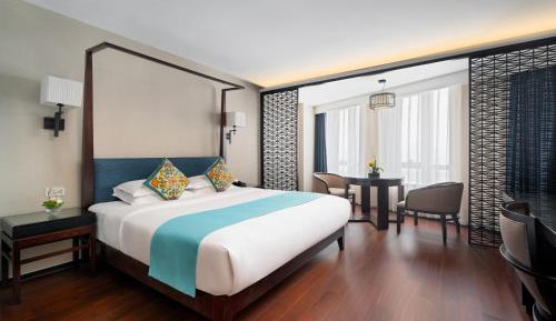Double Room with Shared Toilet