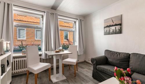 Superior One-Bedroom Apartment