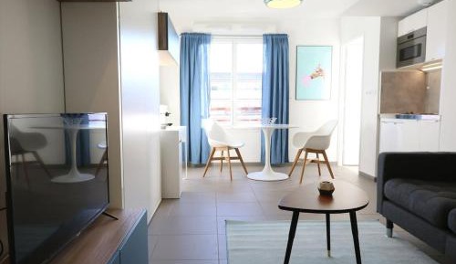 Studio Apartment