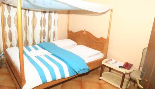 Single Room with Bathroom