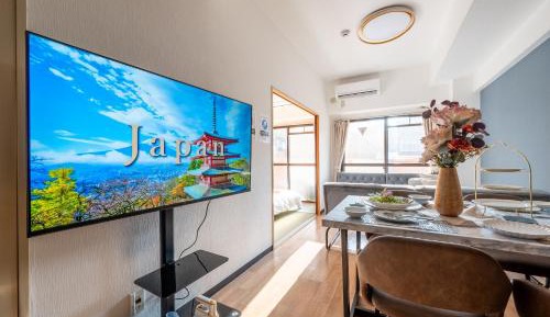 Three-Bedroom Apartment with Balcony