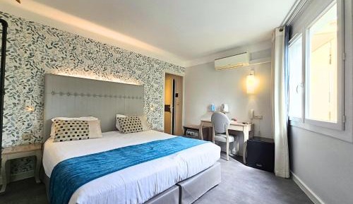 Superior Room (Courtyard Side)