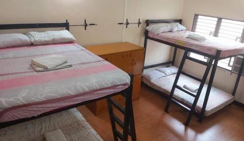 8-Bed Mixed Dormitory Room