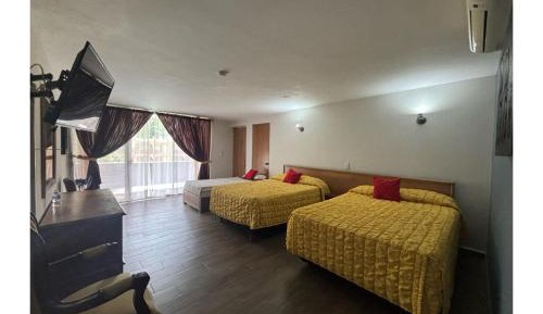 Standard Family Room