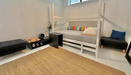 One-Bedroom House