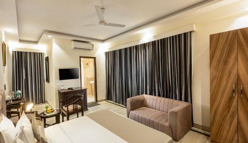 Deluxe Double or Twin Room